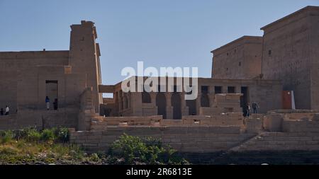 Philae Tempelanlage, eine auf einer Insel basierende Tempelanlage im Stausee des Assuan-Staudamms, stromabwärts des Assuan-Staudamms und des Nasser-Sees, Ägypten. Stockfoto