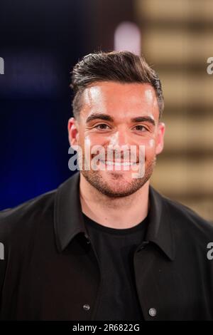 Köln, Deutschland. 07. Juni 2023. Stefano Zarrella, Sänger, aufgenommen nach der Talkshow „Kölner Treff“ in den WDR-Studios in Bocklemünd. Kredit: Rolf Vennenbernd/dpa/Alamy Live News Stockfoto