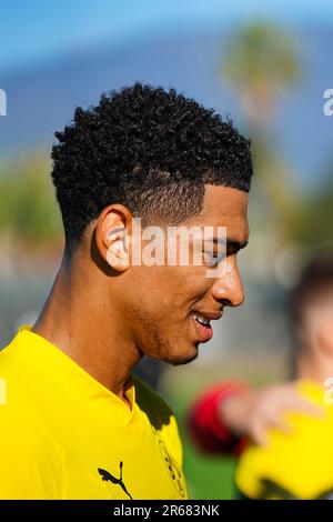 Marbella, Spanien. 07. Januar 2023. Jude Bellingham wurde nach einem Training in Marbella gesehen. Der englische Fußballspieler Jude Bellingham verlässt Borussia Dortmund, um Real Madrid zu unterzeichnen. Kredit: SOPA Images Limited/Alamy Live News Stockfoto