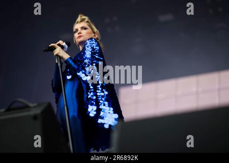 Porto, Portugal. 07. Juni 2023. Die englische Musikerin und Plattenproduzentin Alison Goldfrapp tritt live auf der Bühne des Primavera Sound in Porto auf. (Foto: Diogo Baptista/SOPA Images/Sipa USA) Guthaben: SIPA USA/Alamy Live News Stockfoto