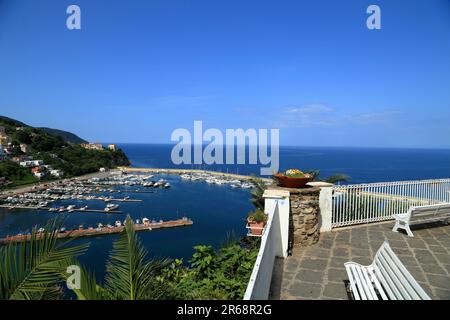 Hafen von Agropoli (Porto di Agropoli). Belvedere Agropoli, Italien Stockfoto