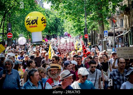 Paris, Frankreich. 07. Juni 2023. Gerard Cambon/Le Pictorium - Demonstration gegen die Rentenreform 6. Juni 2023 - 7/6/2023 - Frankreich/Paris/Paris - Inter-Union-Demonstration gegen die Rentenreform am 6. Juni 2023. Kredit: LE PICTORIUM/Alamy Live News Stockfoto