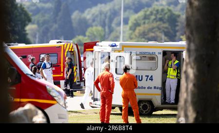 Annecy, Frankreich. 08. Juni 2023. Kredit: PHOTOPQR/LE DAUPHINE/Grégory YETCHMENIZA; Annecy; 08/06/2023; Messerangriff in Annecy: Sieben Verletzte, darunter sechs Kinder, ein Mann hat Oung-Kinder verhaftet.Messerangriff in Annecy: Sieben Verletzte, darunter sechs Kinder, ein Mann verhaftet Kredit: MAXPPP/Alamy Live News Stockfoto