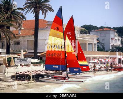 Frankreich. Provence Cote d'Azur. Juan-les-Pins. Strandszene. Stockfoto