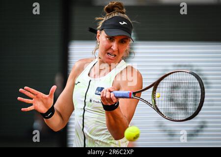 Paris, Frankreich, Frankreich. 8. Juni 2023. Beatriz HADDAD MAIA von Brasilien am zwölften Tag von Roland-Garros 2023, French Open 2023, Grand-Slam-Tennisturnier im Roland-Garros-Stadion am 08. Juni 2023 in Paris, Frankreich. (Kreditbild: © Matthieu Mirville/ZUMA Press Wire) NUR REDAKTIONELLE VERWENDUNG! Nicht für den kommerziellen GEBRAUCH! Stockfoto