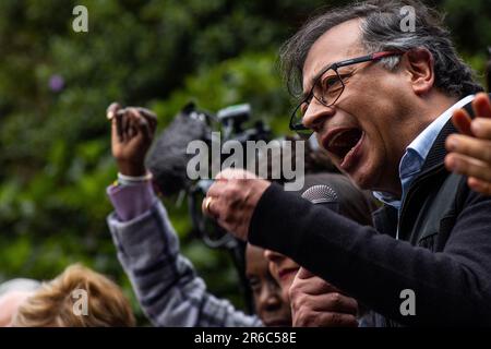 Bogotá, Kolumbien, 07/06/2023, Präsident Gustavo Petro hält während der Demonstration eine Rede. März zur Unterstützung des kolumbianischen Präsidenten Gustavo Petro Reformen in den Bereichen Gesundheit, Beschäftigung und Ruhestand. Kredit: SOPA Images Limited/Alamy Live News Stockfoto