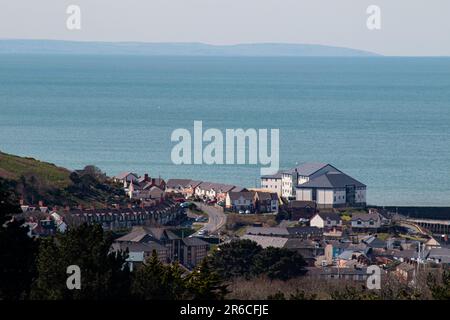 Blick auf die Dinas Terrace, Richtung Felin-Y-Mor Road, vom Gipfel des Penglais Hill, Aberystwyth, Ceredigion, Wales Stockfoto