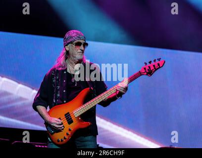 Solvesborg, Schweden, 8. Juni, 2023. Tag 2 Deep Purple (GB) tritt beim Sweden Rock Festival auf. Roger Glover - Bass Credit: PEO Mšller/Alamy Live News Stockfoto