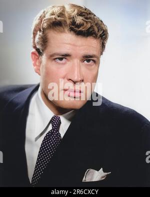 Michael Harvey (1917-1955), American Actor, Head and Shoulders Publicity Portrait, RKO Radio Pictures, 1944 Stockfoto