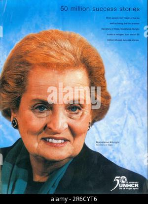 UN-Hochkommissarin für Flüchtlinge, UNHCR, mit Madeleine Albright Werbespot in einer Zeitschrift 2002 Stockfoto
