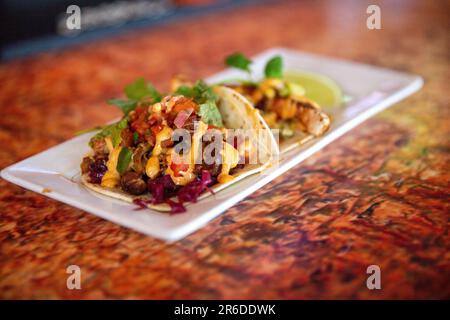 Knusprige Fisch-Tacos als Vorspeise Stockfoto