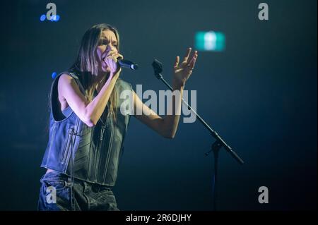 Toronto, Kanada. 8. Juni 2023. Canadian Singeer Charlotte Cardin tritt bei den Canadian Music Week's Indies Awards 2023 in History in Toronto, Kanada, auf. Dominic Chan/EXimages/CMW Stockfoto