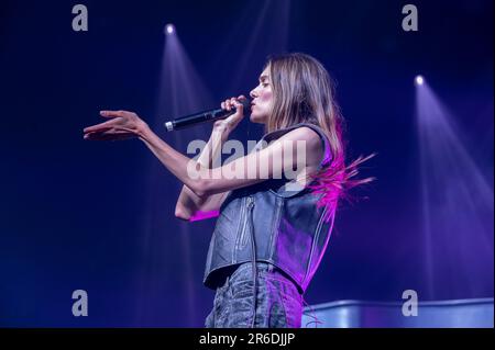 Toronto, Kanada. 8. Juni 2023. Canadian Singeer Charlotte Cardin tritt bei den Canadian Music Week's Indies Awards 2023 in History in Toronto, Kanada, auf. Dominic Chan/EXimages/CMW Stockfoto