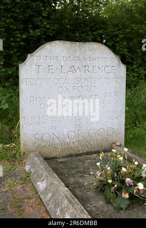 Das Grab von Lawrence, der Kirchenfriedhof St. Nicholas, Moreton, Dorchester, Dorset, England, Großbritannien, Großbritannien, Großbritannien, Europa Stockfoto