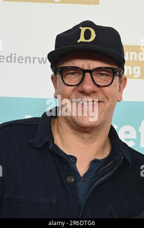 Köln, Deutschland. 06. Juni 2023. Schauspieler Ronald Kukulies kommt zum 2023. Sommer-Zweigtreffen der Film and Media Foundation NRW Credit: Horst Galuschka/dpa/Alamy Live News Stockfoto