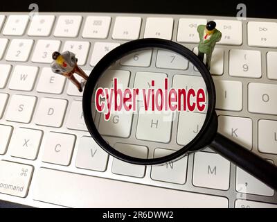 Illustration: Cyber Violence, 9. Juni 2023, Suqian City, Provinz Jiangsu, China. Stockfoto