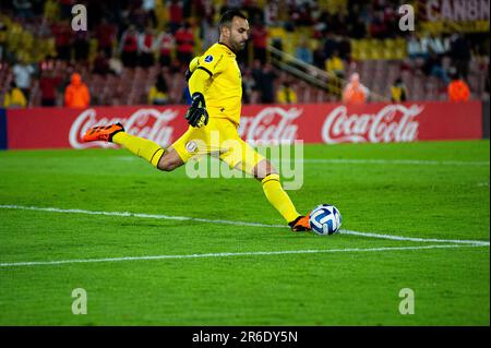 Bogota, Kolumbien. 08. Juni 2023. Torwart Jose Caravallo von Universitario während des Peru's Universitario (0) V. Kolumbiens Santa Fe (2) Gruppenspiel der CONMEBOL Libertadores in Bogota, Kolumbien 9. Juni 2023. Foto: Sebastian Barros/Long Visual Press Credit: Long Visual Press/Alamy Live News Stockfoto