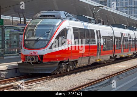 Wien, Österreich - Juni 17 2018: OBB-Zug des Cityjet am Bahnhof Wien Hbf. Stockfoto