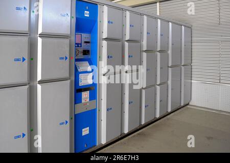 Flughafen Stuttgart Echterdingen, im Terminal, Schließfächer Stockfoto