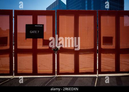 Standort Der Multiplex Construction Company. Multiplex ist ein internationales Bauunternehmen, das in Australien gegründet wurde und seinen Hauptsitz derzeit in London hat. Stockfoto