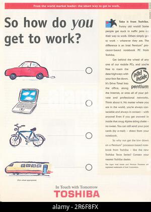 Toshiba Notebook mit Pentium Intel Inside Werbespot in einer Zeitschrift 1996 Stockfoto