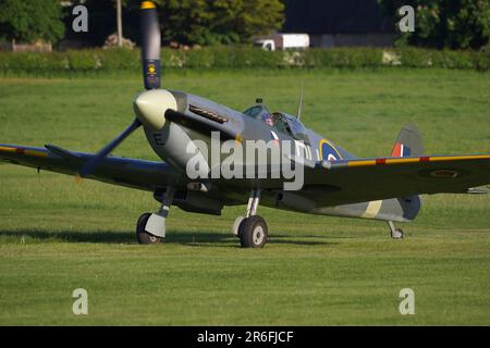 Vickers Supermarine Spitfire VC, AR501, G-AWII, Shuttleworth Collection, Old Warden, Biggleswade, Bedford, England, Stockfoto