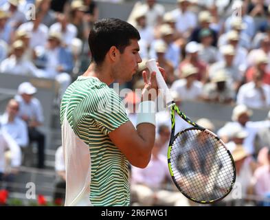 Paris, Frankreich. 09. Juni 2023. Roland Garros Paris French Open 2023 Tag 13 09/06/2023 Carlos Alcaraz (ESP) Halbfinale für Herren: Roger Parker/Alamy Live News Stockfoto