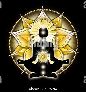 Solarplexus-Chakra-Meditation in Yoga-Lotus-Pose, vor dem Manipura-Chakra-Symbol. Friedliche Einrichtung für Meditation und Chakra-Energie-Heilung. Stockfoto