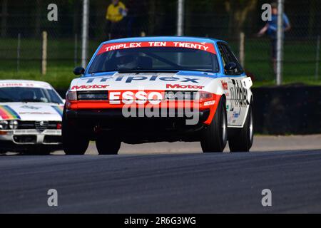 Adam Brindle, Rover SD1, HRDC „Gerry Marshall“ Trophy Series, über 30 Autos auf dem Spielfeld für ein fünfundvierzig Minuten dauerndes Fahrerrennen vor den 1980ern Stockfoto