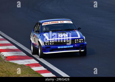 David Margulies, Alfa Romeo GTV6, HRDC „Gerry Marshall“ Trophy Series, über 30 Autos auf dem Spielfeld für ein fünfundvierzig Minuten dauerndes Rennen mit zwei Fahrern, mit Pre- Stockfoto