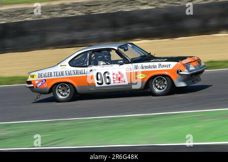 Gregor Marshall, Alex Kapadia, Vauxhall Firenza Droopsnoot, HRDC „Gerry Marshall“ Trophy Series, über 30 Autos auf dem Spielfeld für 45 Minuten zwei Stockfoto