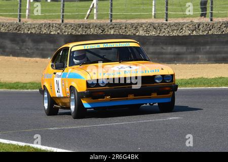 Graham Scarborough, Ford Capri, HRDC „Gerry Marshall“ Trophy Series, über 30 Autos auf dem Spielfeld für ein fünfundvierzig Minuten dauerndes Rennen mit zwei Fahrern vor 19 Stockfoto