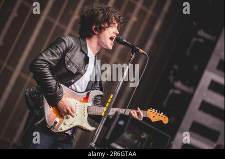 Irish Indie Upstarts Inhaler Support Sam Fender in St. James' Park in Newcastle upon Tyne, Großbritannien. 9. Juni 2023. Kredit: Thomas Jackson/Alamy Live News Stockfoto