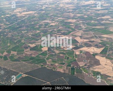 Luftaufnahme der marokkanischen Landschaft aus dem Flugzeug Stockfoto