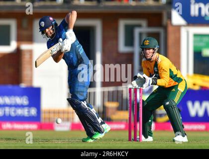 Incora Derbyshire Cricket Ground, Derby, Großbritannien. 09. Juni 2023 um 18,30hrs Uhr. Vitality Blast T20 Cricket. Derbyshire Falcons gegen Notts Outlaws Haider Ali (Derbyshire Falcons) Schlagmann. Bild: Mark Dunn/Alamy Live News Stockfoto