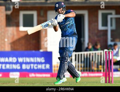 Incora Derbyshire Cricket Ground, Derby, Großbritannien. 09. Juni 2023 um 18,30hrs Uhr. Vitality Blast T20 Cricket. Derbyshire Falcons gegen Notts Outlaws Haider Ali (Derbyshire Falcons) Schlagmann. Bild: Mark Dunn/Alamy Live News Stockfoto