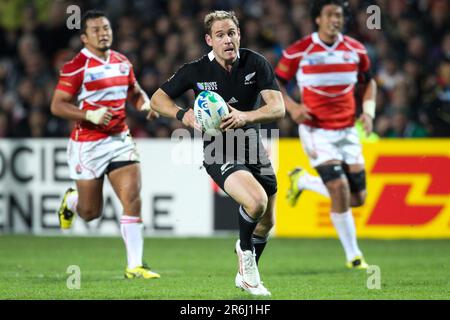 Neuseeländischer Andy Ellis tritt während eines Poolspiels Der Rugby-Weltmeisterschaft 2011, Waikato Stadium, Hamilton, Neuseeland, Freitag, 16. September 2011. Stockfoto