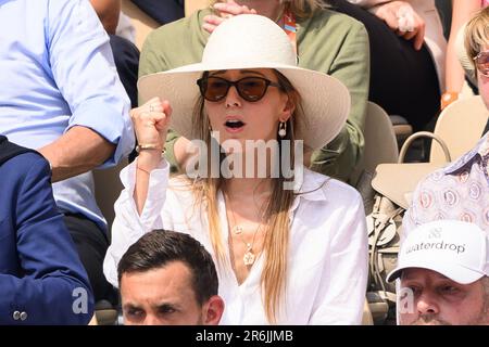 Paris, Frankreich. 09. Juni 2023. Jelena Djokovic nimmt am 9. Juni 2023 an den French Open 2023 in Roland Garros in Paris Teil. Foto: Laurent Zabulon/ABACAPRESS.COM Kredit: Abaca Press/Alamy Live News Stockfoto