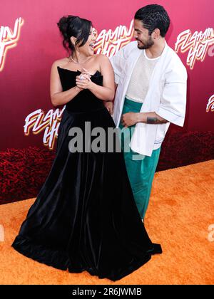 HOLLYWOOD, LOS ANGELES, KALIFORNIEN, USA - JUNI 09: Annie Gonzalez und Bobby Soto treffen am 9. Juni 2023 in Hollywood, Los Angeles, Kalifornien, USA auf der Hollywood American Legion Post 43 im Hollywood Legion Theater ein. (Foto von Xavier Collin/Image Press Agency) Stockfoto
