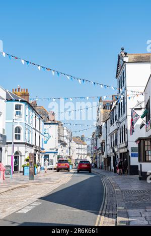 Hauptstraße durch Barbican, Plymouth, Großbritannien Stockfoto