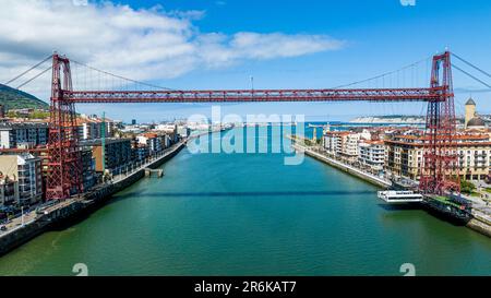 Luftaufnahme der Vizcaya-Brücke, UNESCO-Weltkulturerbe, Bilbao, Baskenland, Spanien, Europa Stockfoto