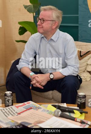 Oxfordshire, Großbritannien. 10. Juni 2023. Michael Gove. Drachen-Festival. 10. Juni. Kredit: Graham Tarrant/Alamy Live News Stockfoto