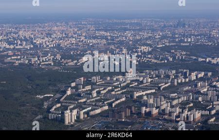 Blick aus der Vogelperspektive auf die Stadt Stockfoto