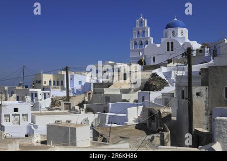 Agia Theodosia, Pyrgos, alte Inselhauptstadt, Santorin, Kykladen, Griechenland Stockfoto