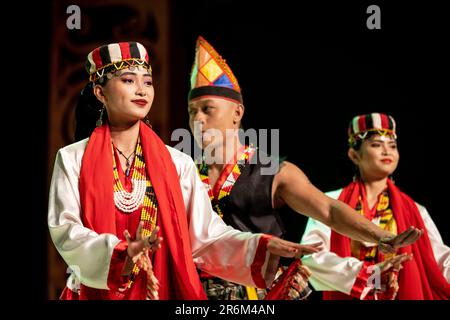 Tanzvorstellung, Sarawak Cultural Village, Santubong, Sarawak, Borneo, Malaysia, Südostasien, Asien Stockfoto