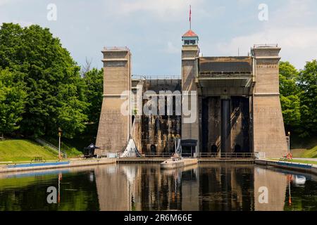 Peterborough Ontario Kanada. Hydraulische Peterborough Lift Lock Trent-Severn Waterway Stockfoto