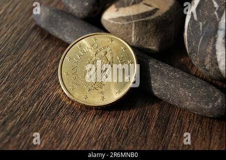 50 Euro-Cent-Münze 2021 San Marino. Europäische Währung. Stockfoto