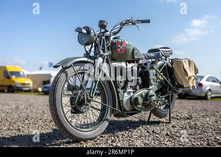 1940 BSA M20 British Service Dispatch Motorrad am 4. Juni 2023 in Shuttleworth ausgestellt. Stockfoto