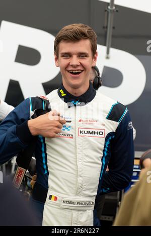 Vallelunga Circuit, Rom, Italien 11 2023. Juni - TCR Italy Festival, TCR World Tour, Qualifizierung. Kobe Pauwels (BEL), vor der Qualifikationsrunde in der Koppel. Foto: Fabio Pagani/Alamy Live News Stockfoto