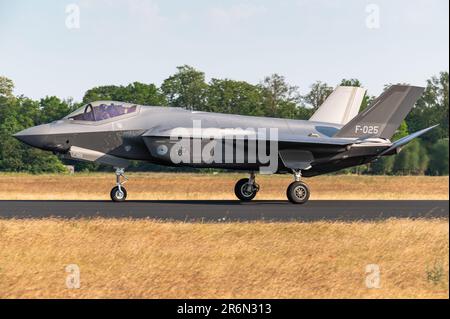 Ein Lockheed Martin F-35 Lightning II Kampfjet der fünften Generation der Royal Netherlands Air Force. Stockfoto